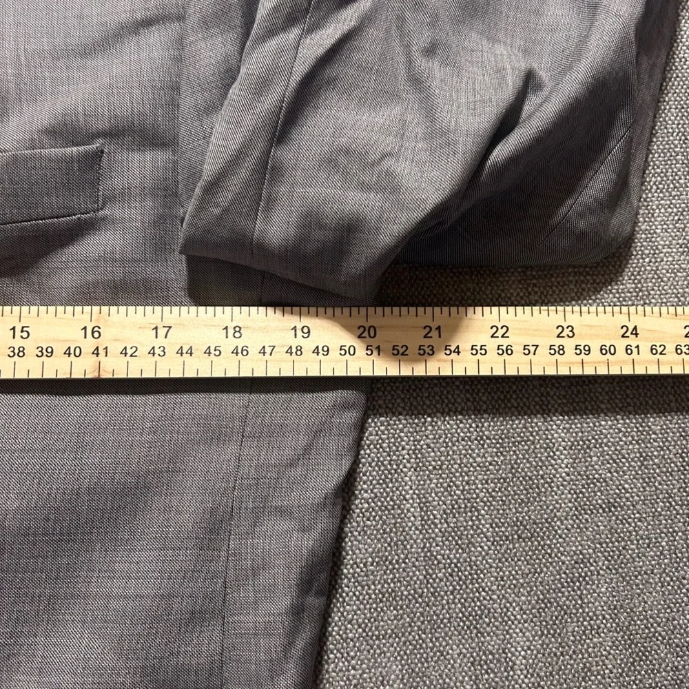Jos A Bank Traveler Blazer Mens 38R Grey Tailored Fit 2 Button 100% Wool Jacket